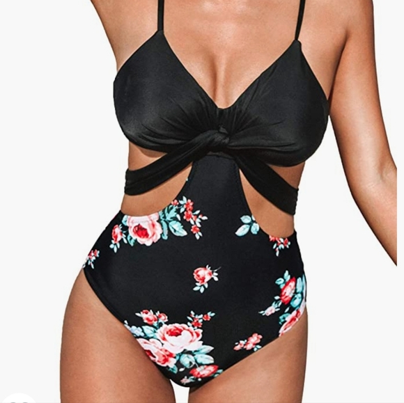 Wrap Cutout One Piece - Picture 4 of 4